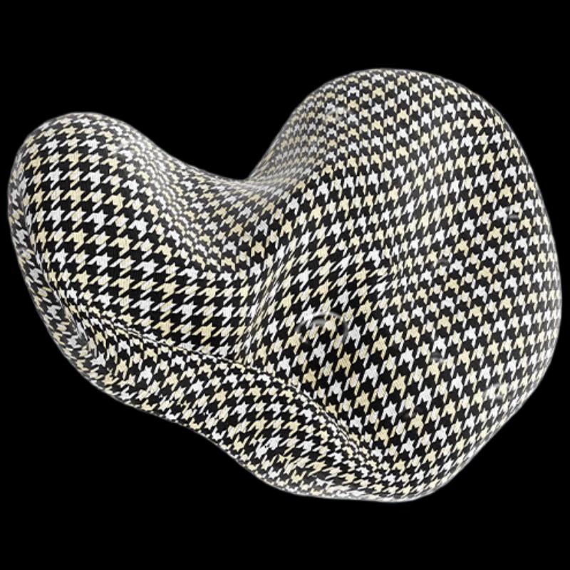 SKG T1 Heated Lumbar Massage Cushion