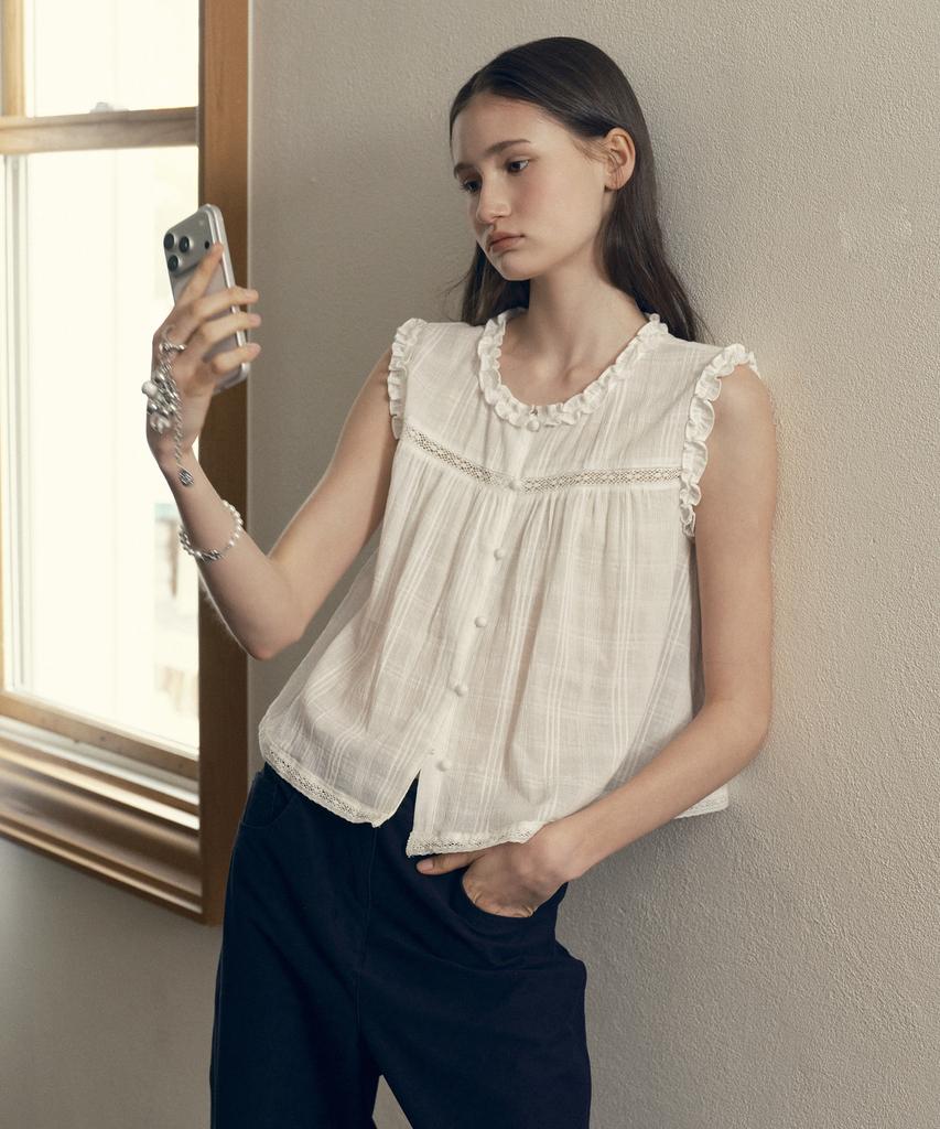 JUCYJUDY Sleeveless Frill Blouse J1Bl322F