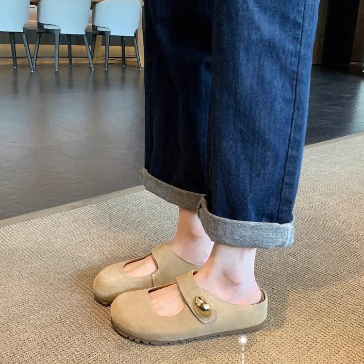 

Виноградная мать имеет тот же маленький золотой боб, большую круглую голову, мягкую и милую толстую подошву для увеличения роста, полушлепанцы Birkenstock, круглый h 34 хаки