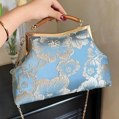Vintage Designer Lock Shell Clip Handmade Chain Shoulder Bags Embroidery Flower Crossbody Bag Lady Chic Handbags Evening Clutch