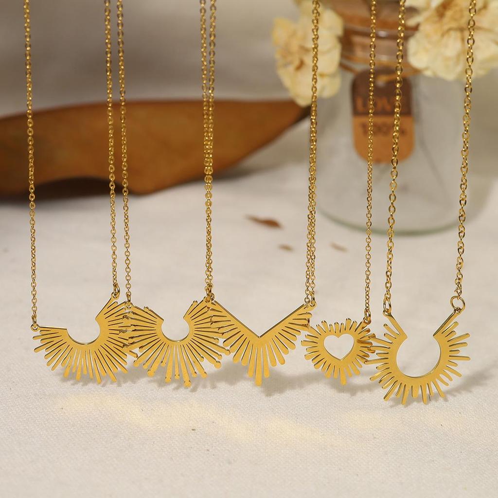 Sunflower Series 18K Gold Plated Necklace - European & American Style, Titanium Steel Clavicle Chain for Women