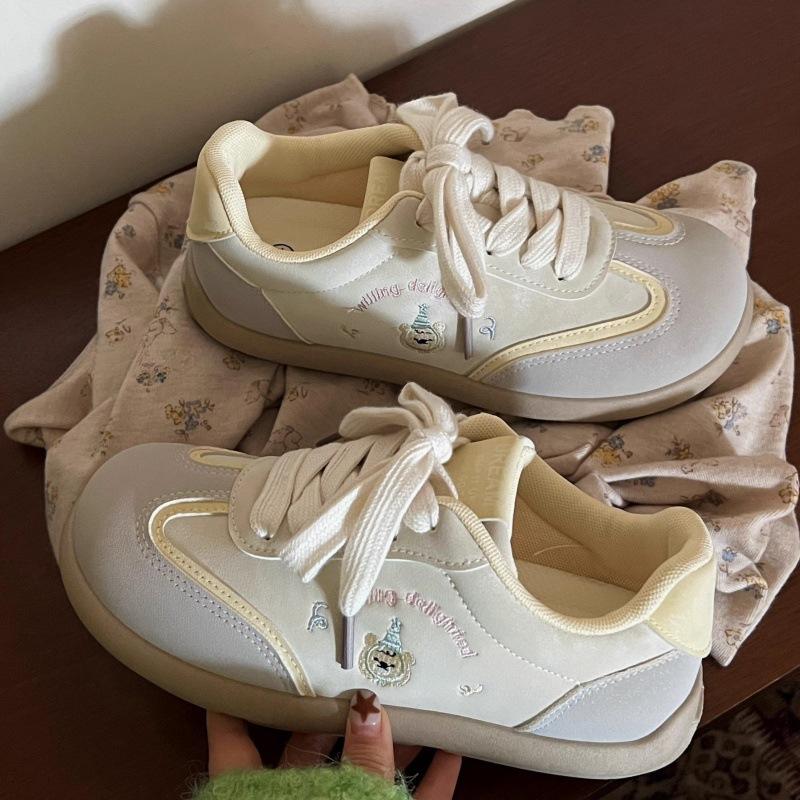 2025 new niche design emotion training shoes female student board shoes retro casual sports Forrest Gump shoes