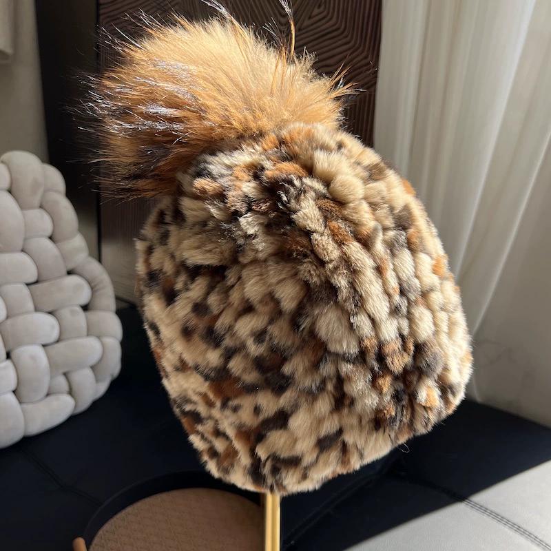 Retro Leopard Print Real Rabbit Hair Hat Women's Autumn and Winter Korean Version Warm Windproof Ear Protection Hat Hairball Knitted Hat Headgear
