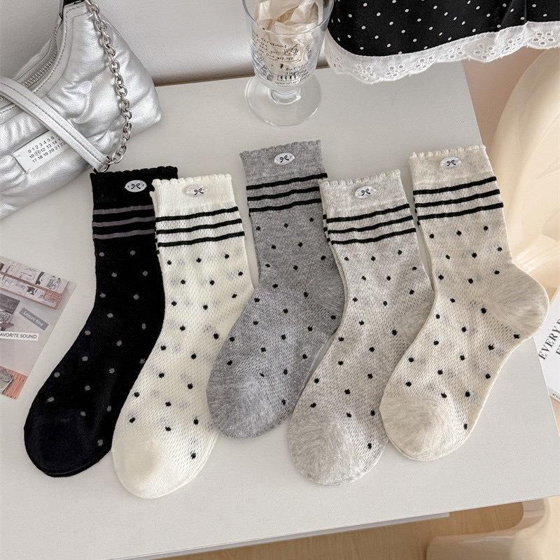 Summer Lightweight Ankle-length Sheer Mesh Patterned Tube Socks, Versatile Long Socks Made of Pure Cotton.