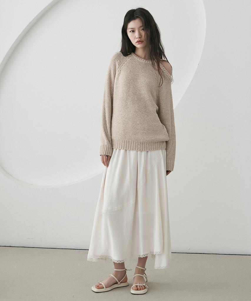 Dijainowol Reverse Off-Shoulder Knit_Beige