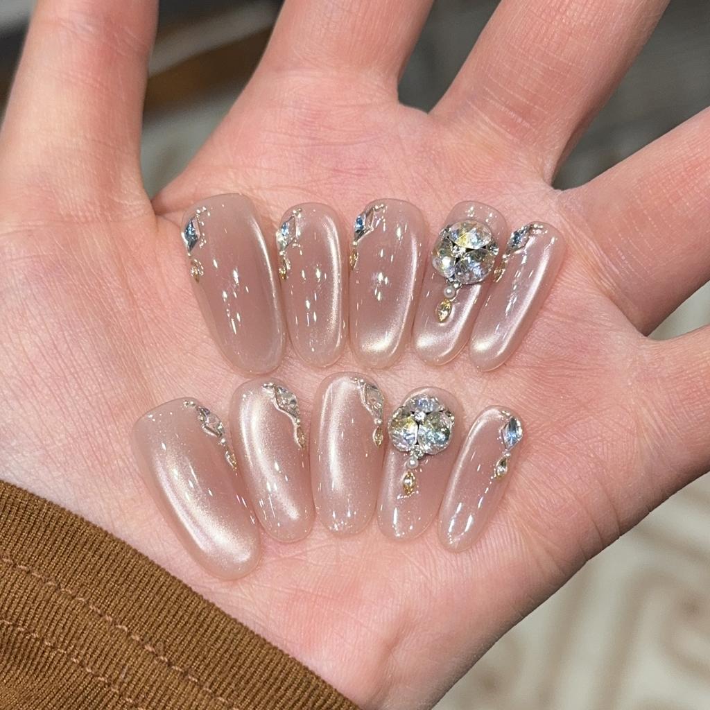 Atmosphere Ins Wind Burst Flash Pile Drill Cat's Eye Pure Hand-worn Armor Medium and Long Nail Art Fake Nail Patch