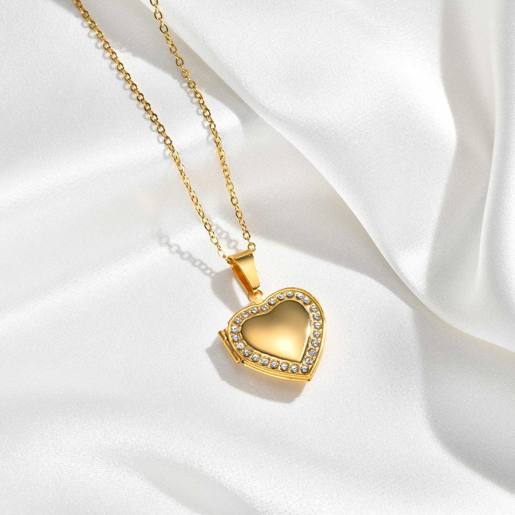 Romantic Heart Locket Pendant for Women Stainless Steel Photo Frame Openable Necklace Heart Chain Necklaces Charm Jewelry Gift