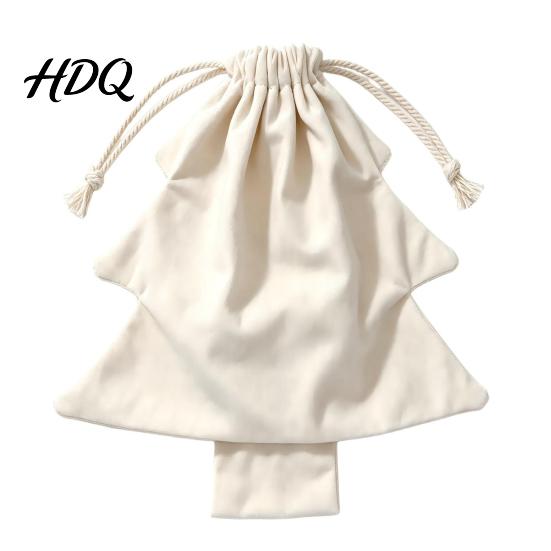 Gift Wrapping Bags for Christmas Tree Drawstring Presents Bag Reusable Plush Pouch Decorative Pendant Shaped Holiday Favors Bag Candy