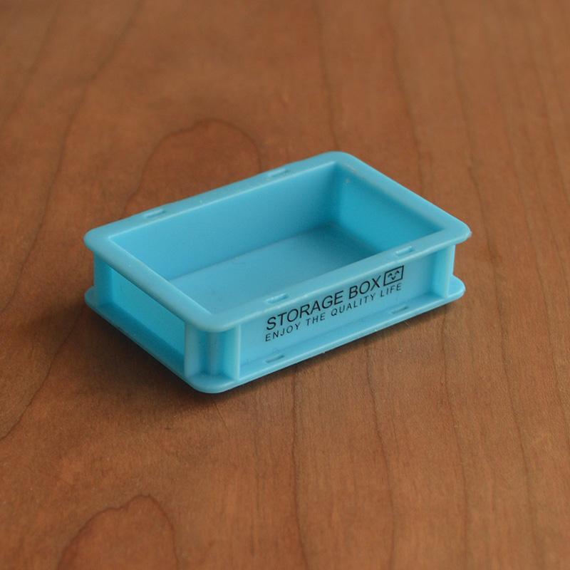 1 Piece Doll Accessories Toys  1/6 1/12 Dollhouse Miniature Furniture Storage Box Rack Model