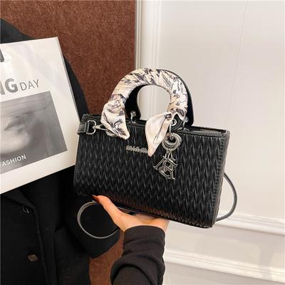 Nova linha de bordado de diamante nova bolsa de ombro mensageiro da moda portátil lenço de seda bolsa Princesa Diana