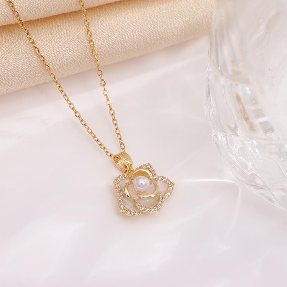 Titanium Steel Necklace Camellia Collarbone Chain Hot Ins Style Niche Light Luxury High-end Jewelry