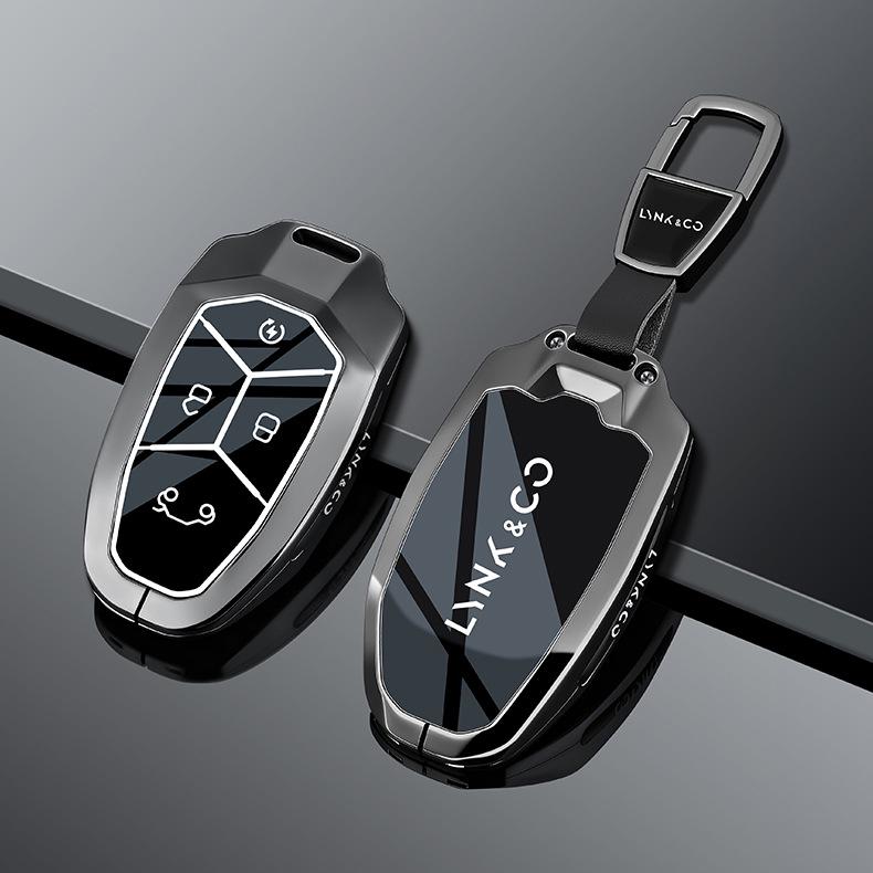 Lynk & Co 06 Car Key Cover Metal Shell for 2024 Models 01/02/03 with Stone Pattern Design and Buckle.