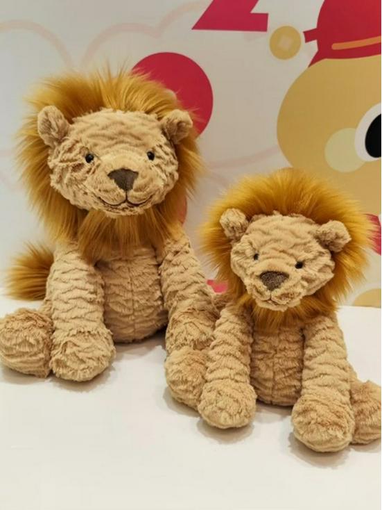 

Domestic Wavy Fur Lion Plush Doll – Soft Toy Gift for Girls 23cm with tags and dust bag