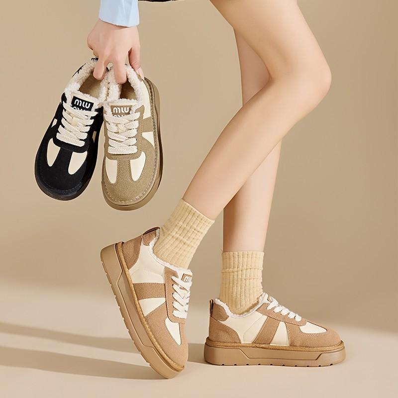 Fleece German training shoes women's 2024 new retro casual board shoes thick sole heightening versatile warm Northeast Mao Mao cotton shoes