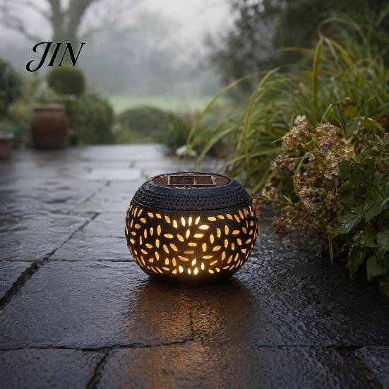 Durable Outdoor Lighting Garden Solar Light, Waterproof Metal Lamp, Leaf Pattern Lawn Light Lantern for Terrace Yard Deck Porch Table Decor Decorative