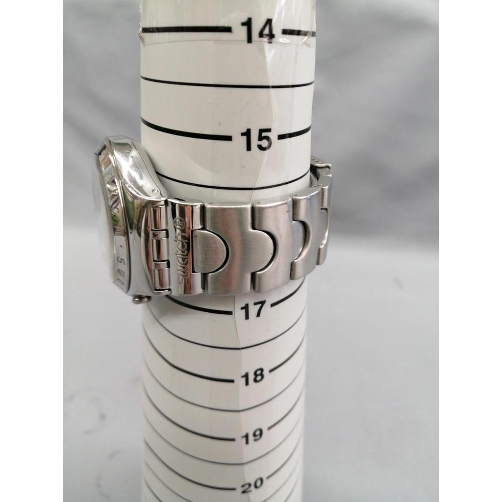 Used SWATCH V8 watch