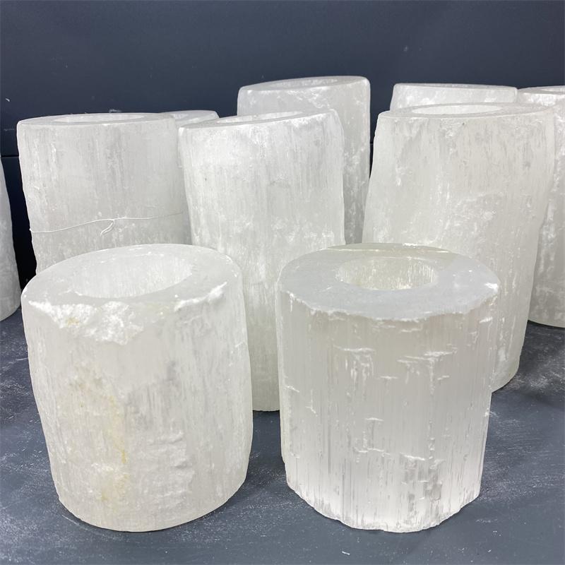Natural Carved Selenite Crystal Lamp Selenite Candle Holder Decoration 6cm белый