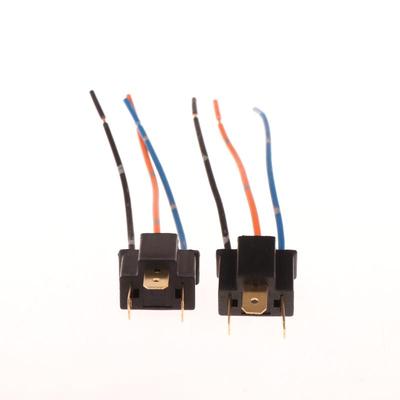 Akcesoria do elektroniki samochodowej – Kable, adaptery, gniazda