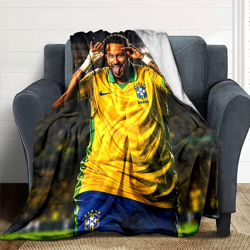 Atmungsaktive und warme Flanelldecke mit Aufdruck einer brasilianischen Fußballlegende, ein stilvolles Geschenk für Zuhause, geeignet für Zuhause, Büro und als Tagesdecke. 15a133