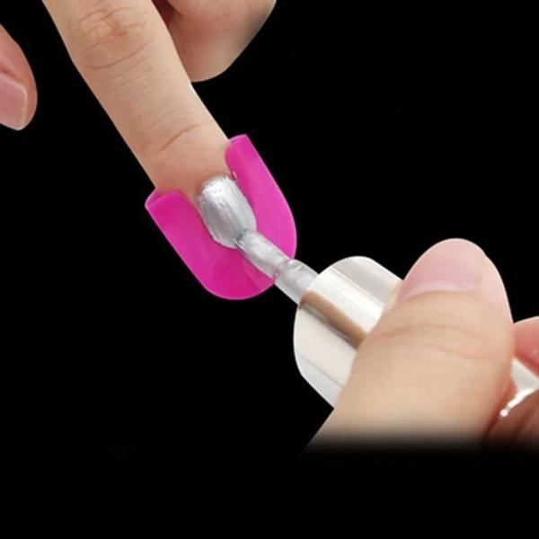 26 Pcs Nail Art Spill Prevention Clip Model Clip Nail Edge Print G Curve Shape Nail Varnish Spill Prevention Aids
