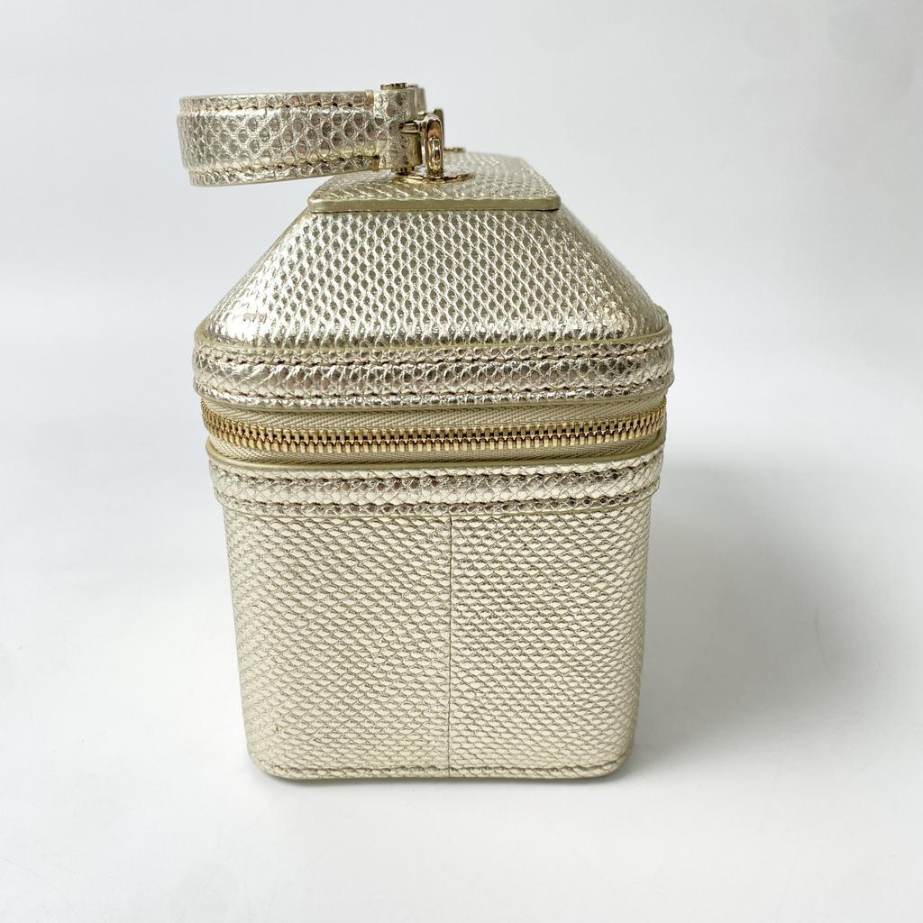 Używana torba na ramię BVLGARI złota skóra Kobiety