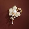 Xiaoxiangfeng Full Diamond Flower Brooch Femininity Elegant Pearl Brooch Niche Design Pin Suit Accessories