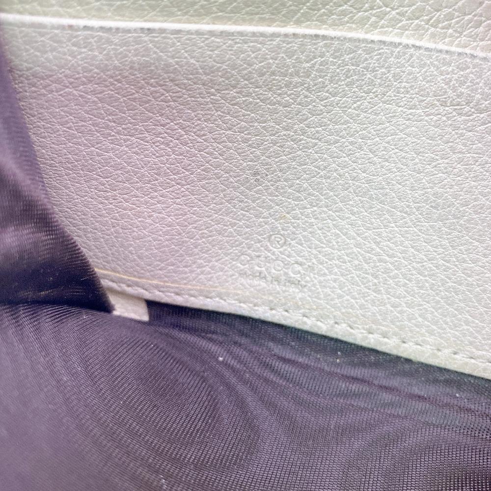 GUCCI 496317 Zip Around Logo print leather Purse white leather Used