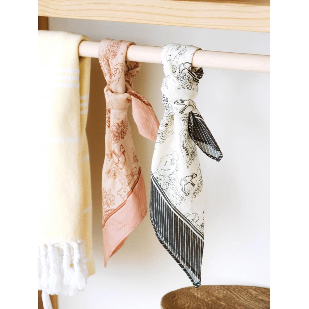 Daiso Two Tone Cotton Scarf And hAndkerchief pink pattern