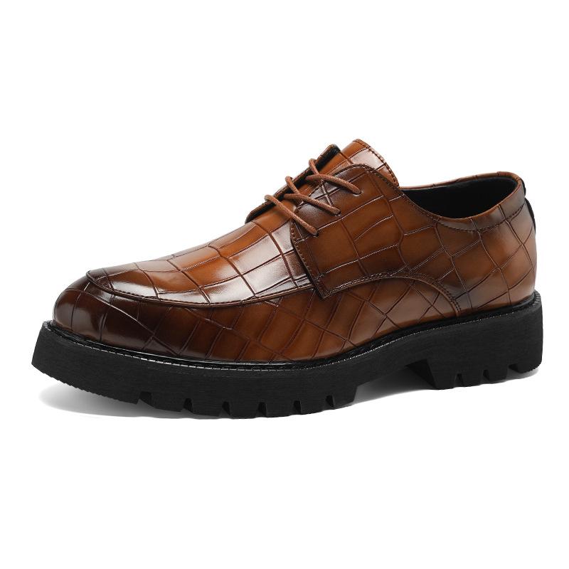 Men's Large Size Leather Lace-Up Casual Shoes - Fashionable British Loafers with Thick Soles, Size 45
