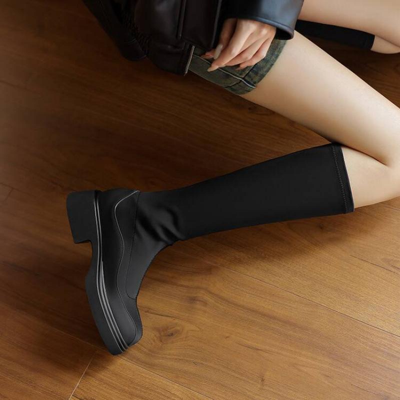 Autumn and Winter Women's Platform Fashion Boots Non-slip Large Size Women's Boots Round Head High Boots Women's Middle Heel New Square Heel Leathe