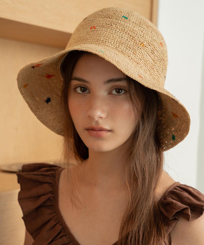 Ssekkondo [100% Raffia] Maita Color Heart Summer Bucket Hat