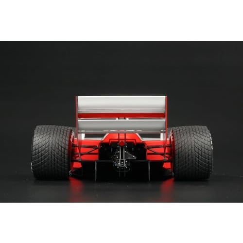 Platz/BEEMAX 1/12 scale McLaren MP4/4 1988 World Champion plastic model kit BX12002