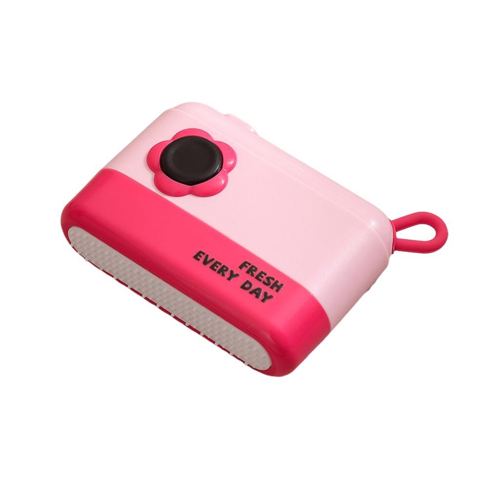 

Portable 3-in-1 Camera Hair Remover Cartoon Strong Adhesiveness Washable Hair Remover Hangable Detachable Pet Hair Removal Brush розовый