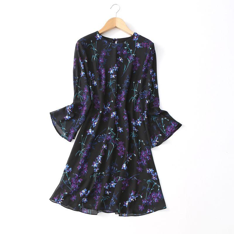 

French Style Elegant Retro High Quality Ethnic Print Waist-Tight Slimming Flared Sleeves Double-Layer Chiffon Dress Summer Purple Print on black background 42