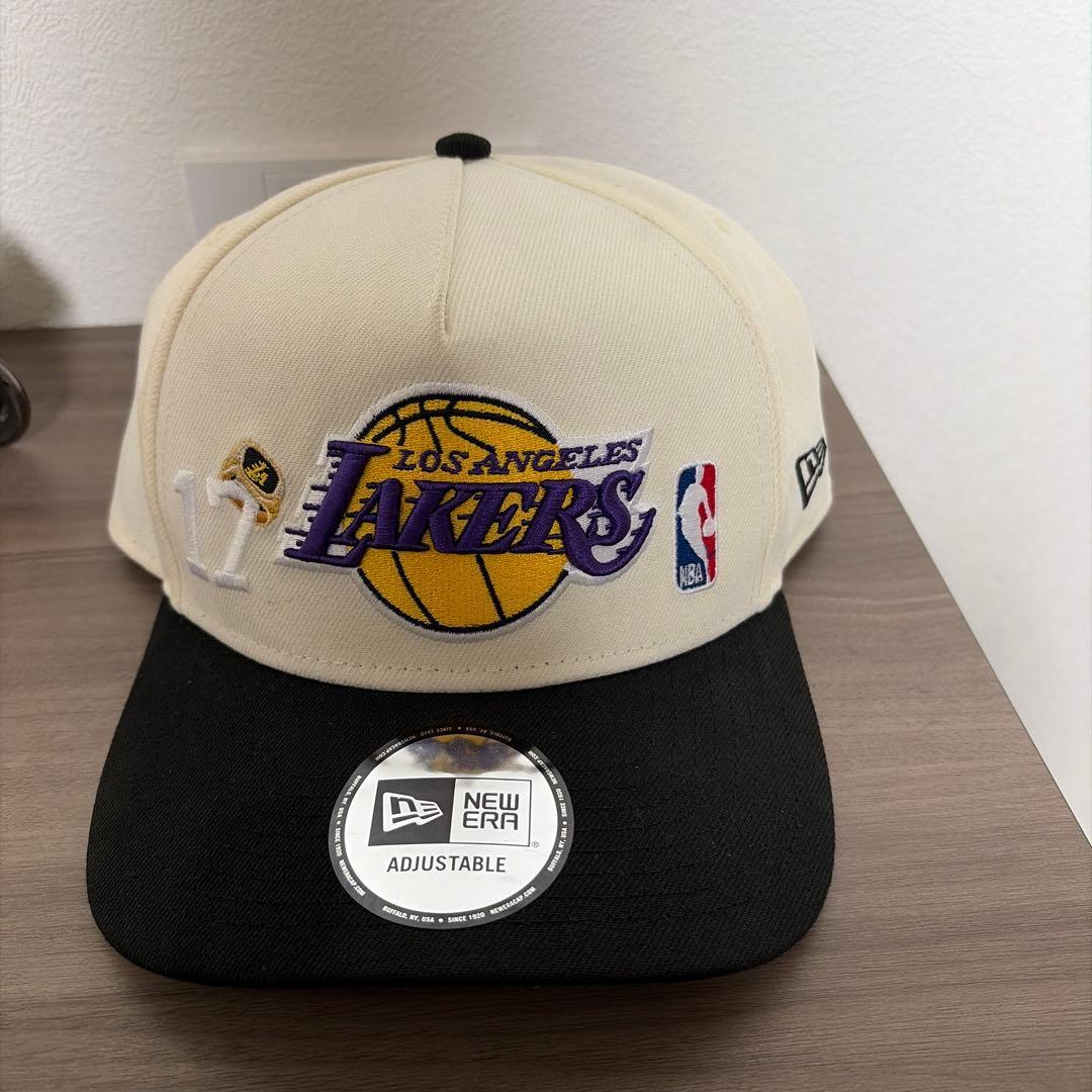 Used NEW ERA Lakers Cap