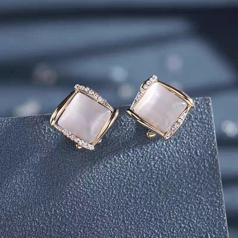 Diamond-set Love Opal Stud Earrings Design High-end Summer Earrings Niche Light Luxury High-end Versatile Earrings Jewelry