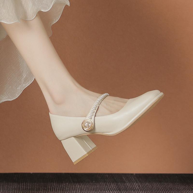 High heels women's 2025 new spring and autumn Hong Kong style with skirt cheongsam retro medium thick heel single shoes French Mary Jane women's shoes