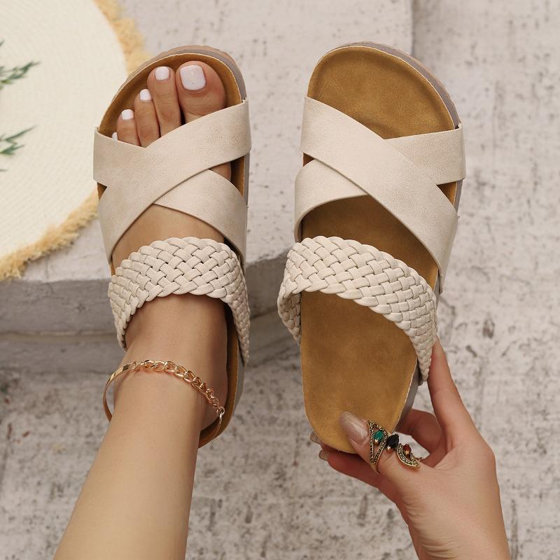 Large size casual sandals women's summer new flat-bottomed thick-soled one-word cross sandals