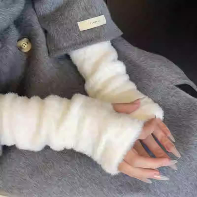 Soft Waxy Plush Half-finger Gloves Women's Plush Warm Autumn and Winter Sleeves Cute Imitation Rabbit Hair Japanese Long-sleeved Leaking Finger Gloves
