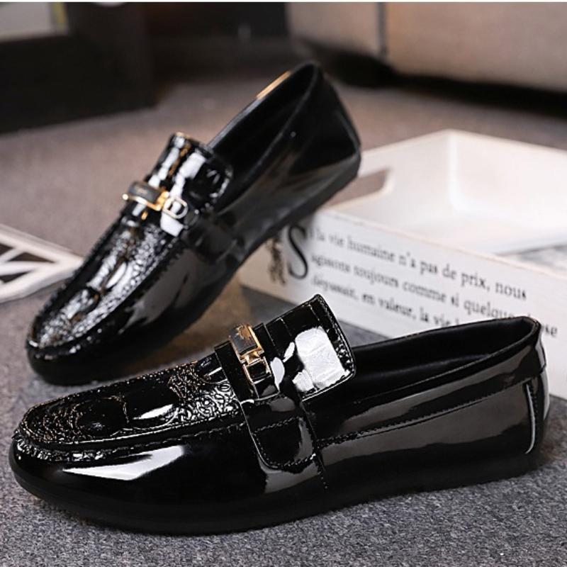 2024 New Fashion Men Leather Shoes Daily Office Loafers Light Comfortable Soft Driving Walking Shoes Men Sneakers Zapatos Hombre
