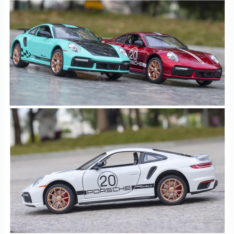 1:24 Scale 911 Turbos Metal Sports Car Alloy Model Car Diecast & Toy Car Simulation Sound and Light Collection Children's Gift