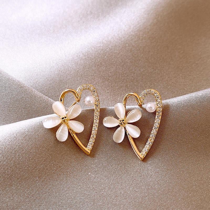 BELLA BOX Silver Needle Light Luxury Zircon Pearl Earrings, High-end And Elegant Light Luxury Stud Earrings