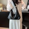 Women's Large Solid Color Tote 2025: Stylish, Versatile Crossbody Bag for Casual or Commuting