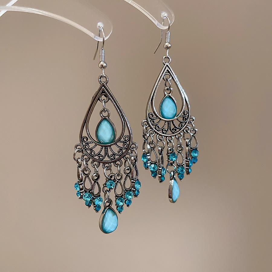 Silver needle chiffon flower fringed stud earrings sweet Mori dopamine earrings niche trend versatile earrings fashion women