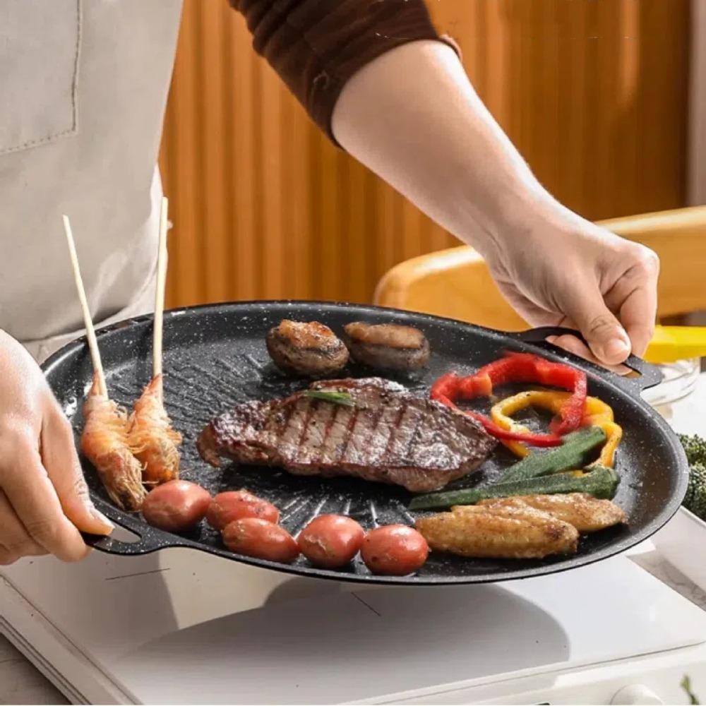 

Iron BBQ Grill Pan Non-stick Roasting Pan Korean Barbecue Pot Bakeware 28cm