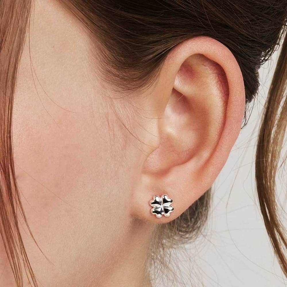 [Worn by Kang Hanna] [Sv925] Ambo Clover Earring