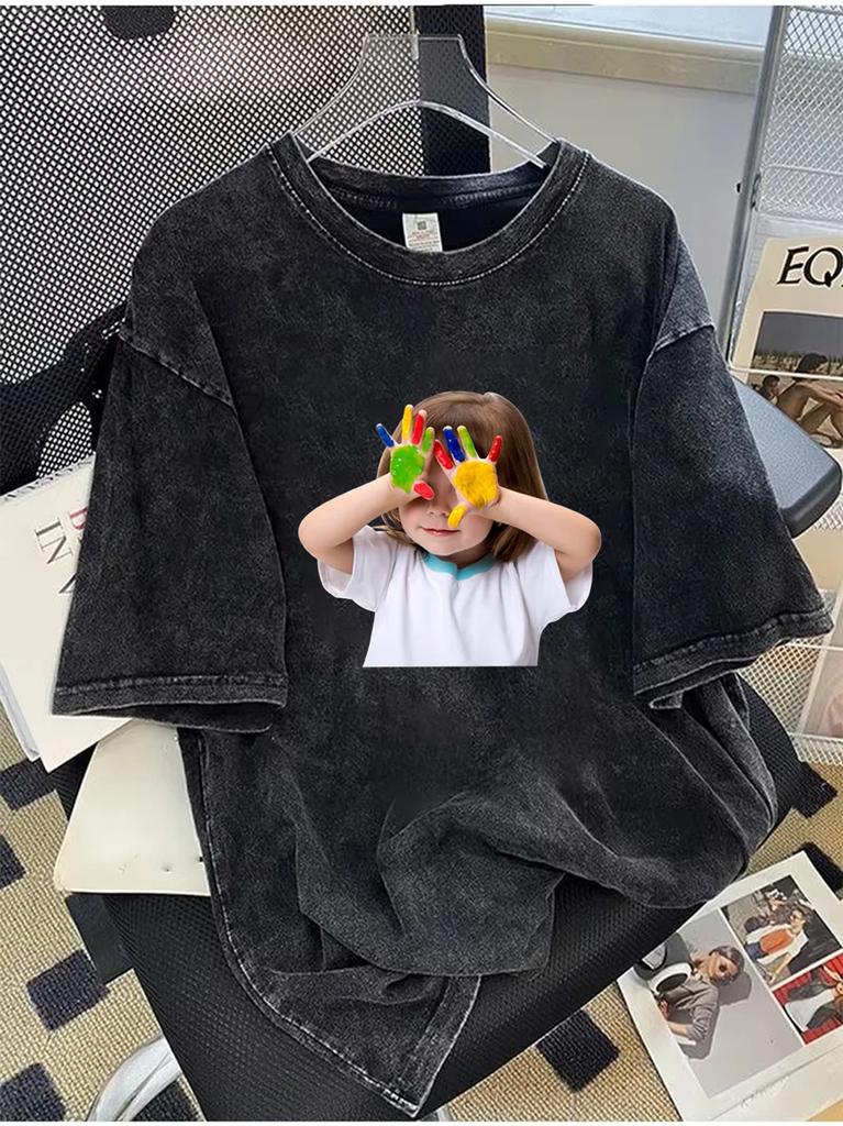 Oversized Cotton Shortsleeved TShirt Praying Child Illustration Graphic Tee Soft Vintage Feel Loose Fit Top for Men Women
