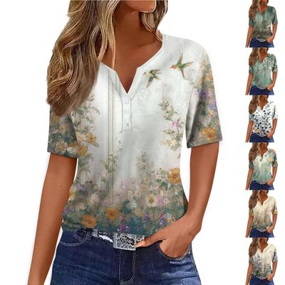 T-shirt à manches courtes et col en V pour femme avec boutons décoratifs, imprimé floral, coupe décontractée ample, haut à enfiler pour un usage quotidien