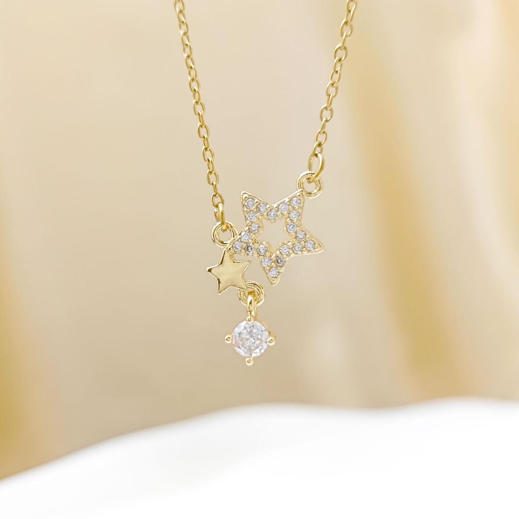 Women's Light Luxury Tassel Star Necklace - Fashionable High-End Accessory