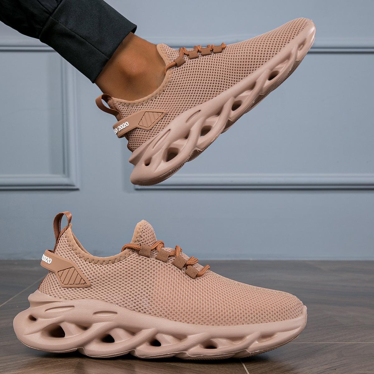 

Twist sole casual sports shoes men s breathable thick-soled mesh shoes hot-selling large-size running shoes cold sticky Jinjiang shoes 39